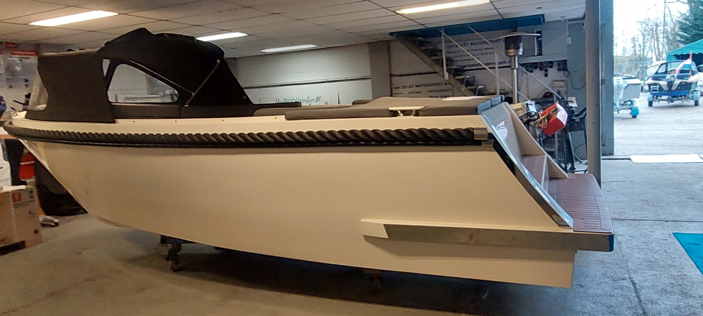 Qwest 14ft