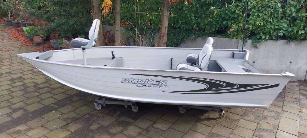 Smokercraft Patriot 16 DLX hoofdfoto: 1