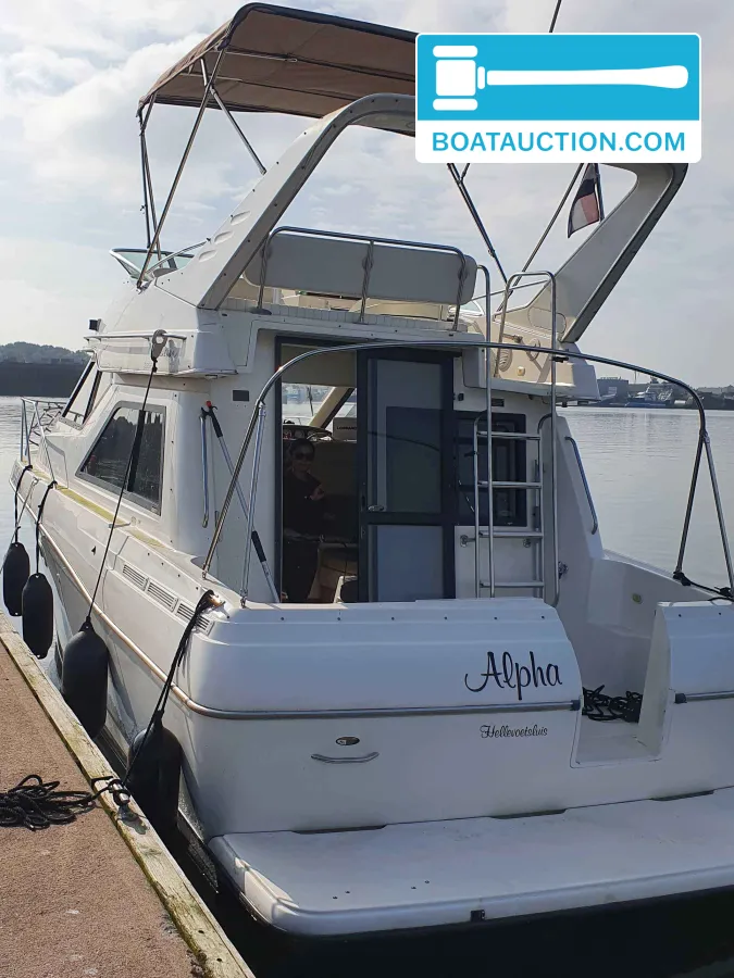 Bayliner 3258