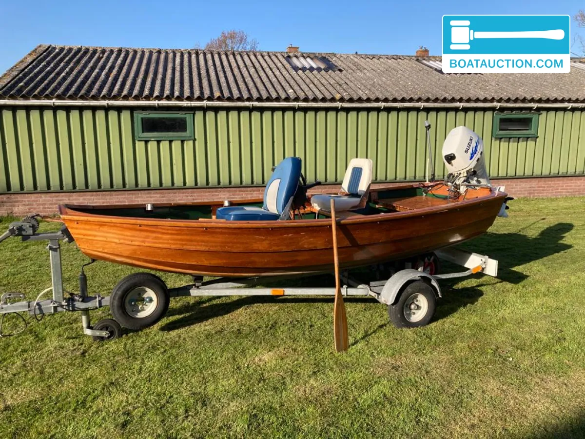 Sloep PVO 700E