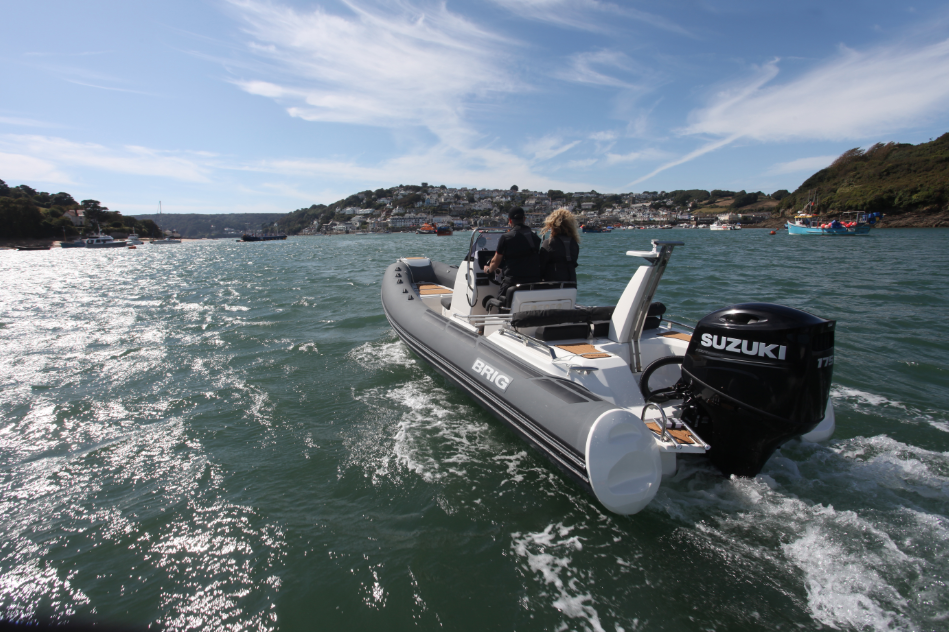 Brig Eagle 6.7 foto: 6