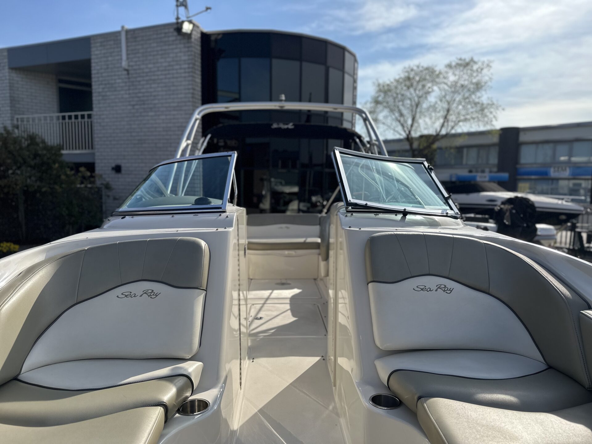 Sea Ray 240 Sundeck foto: 20