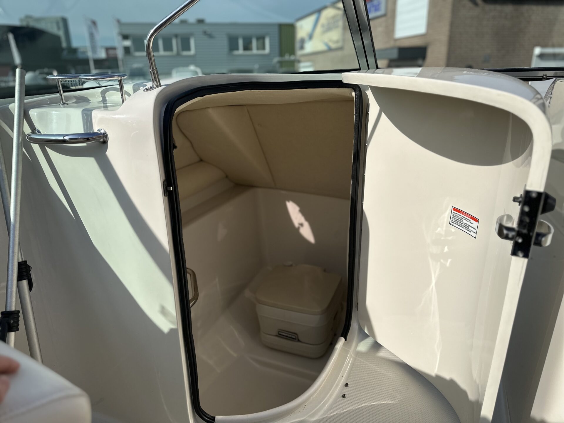 Sea Ray 240 Sundeck foto: 15