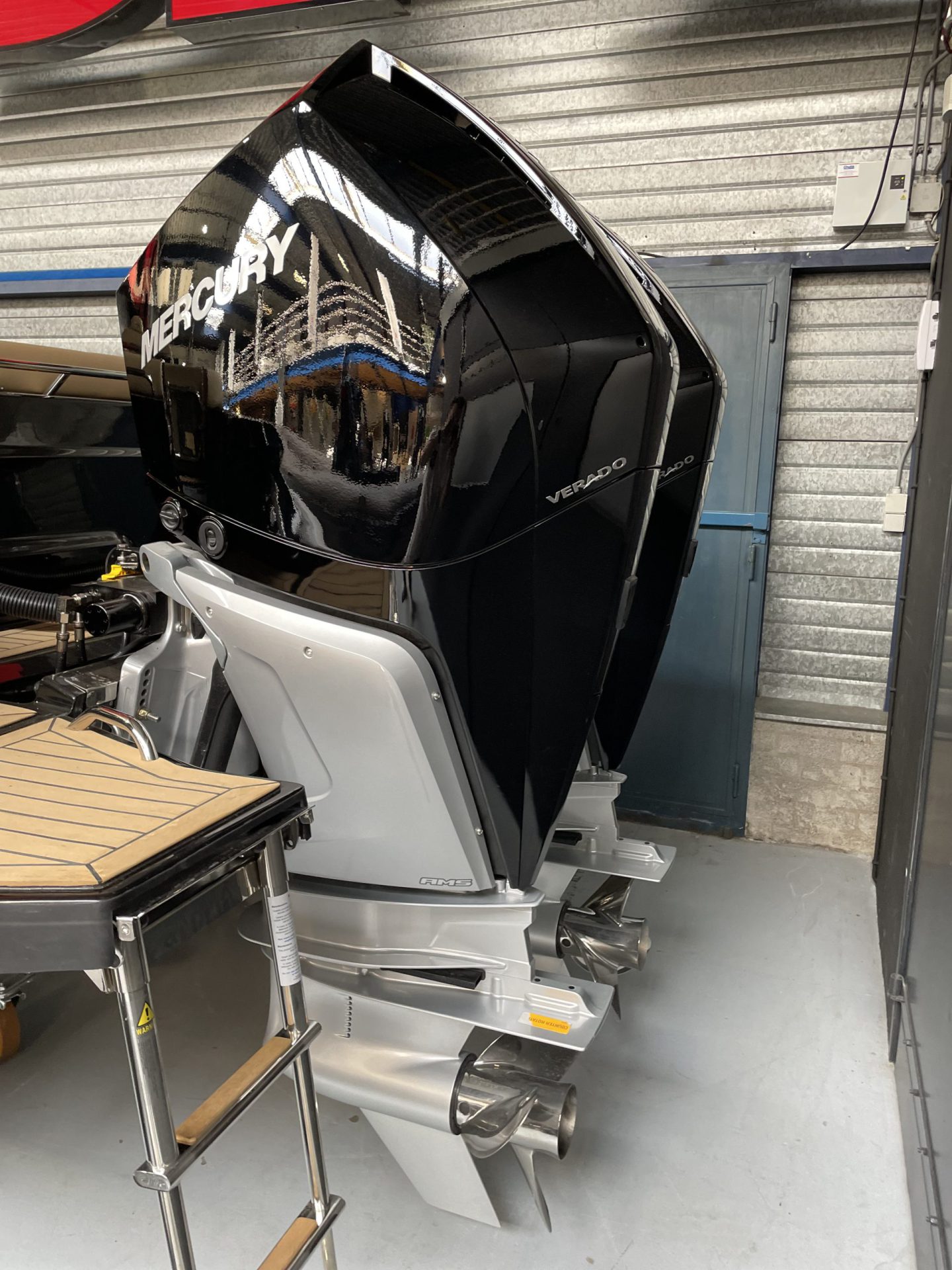 Zar 85 Sport Luxury