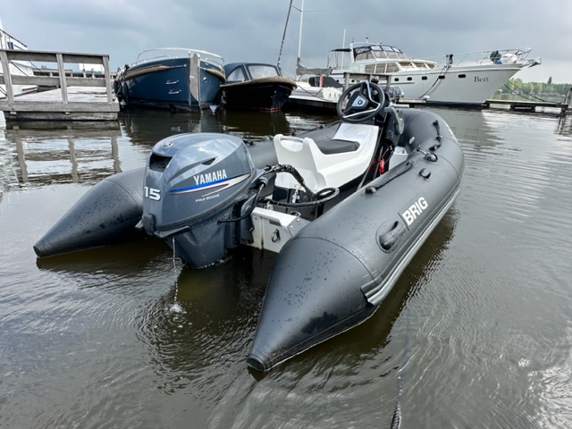 BRIG F330 foto: 5