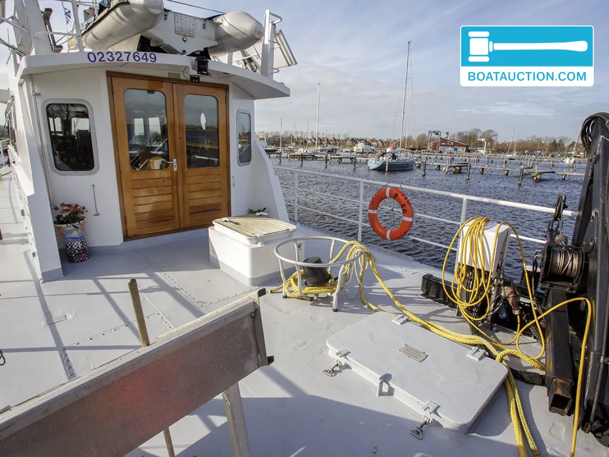 Patrouilleboot 2300 foto 3