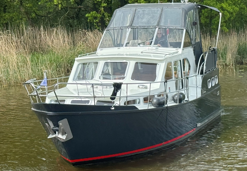 Pedro 35 Skiron