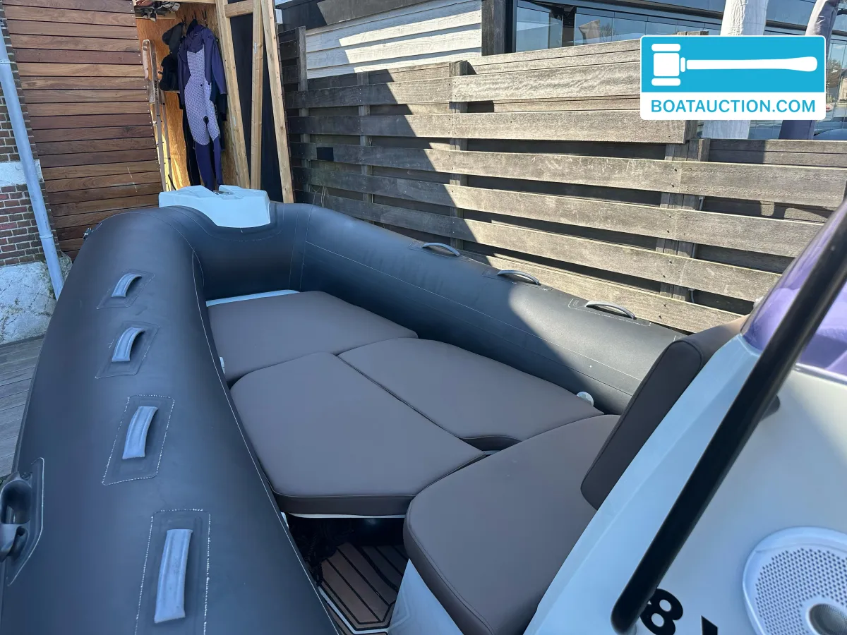 Brig Navigator 700 foto 5