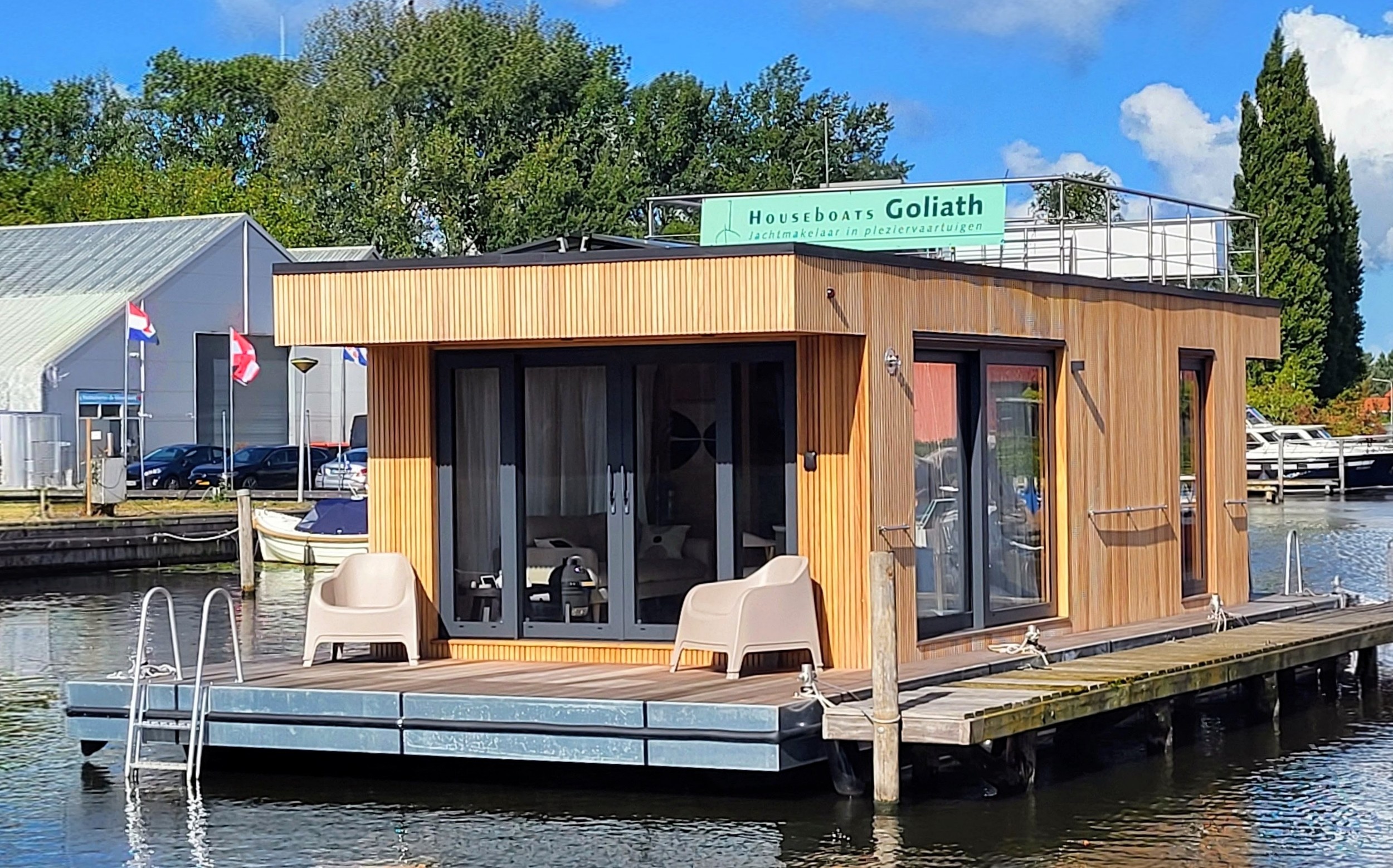 Nordic Season NS 40 Eco 36m2 Houseboat