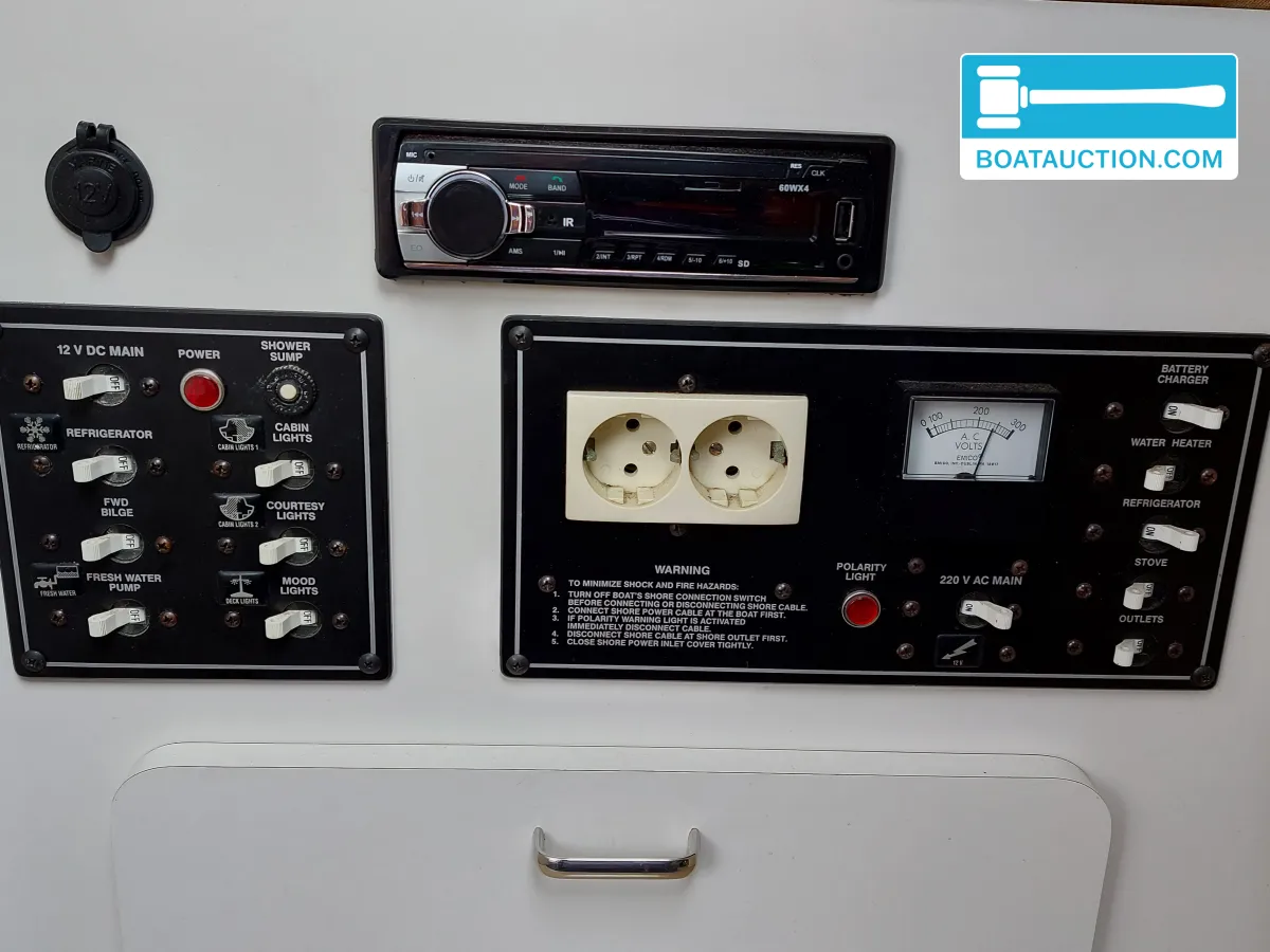 Crownline 250 CR foto 5