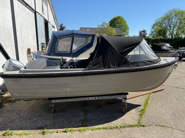 Lifeboat 1100