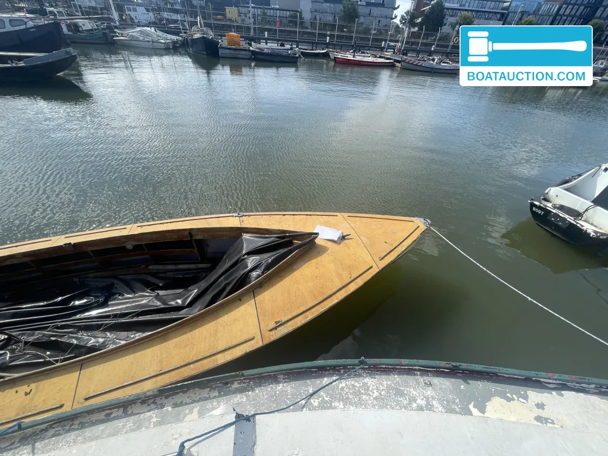 Motorboat 600 foto 5