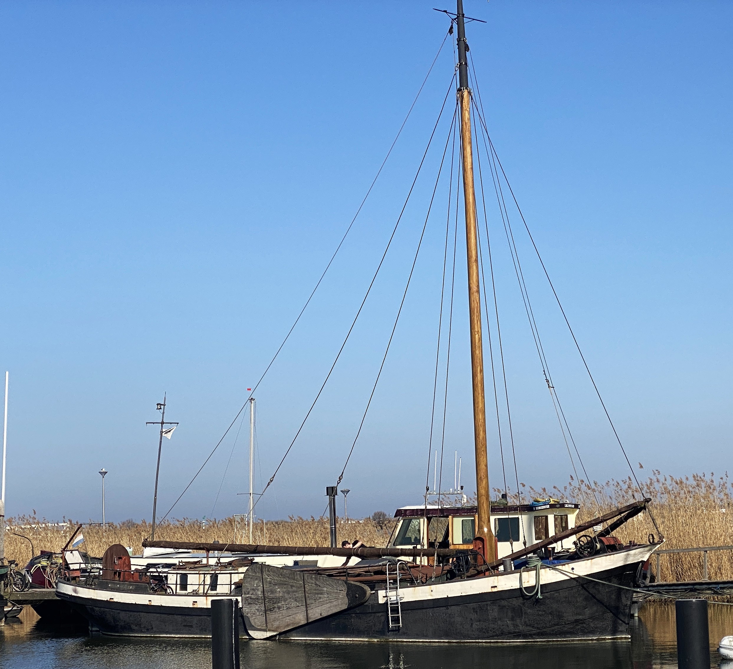 Klipper 19.27 Met Overdraagbare Ligplaats foto 1