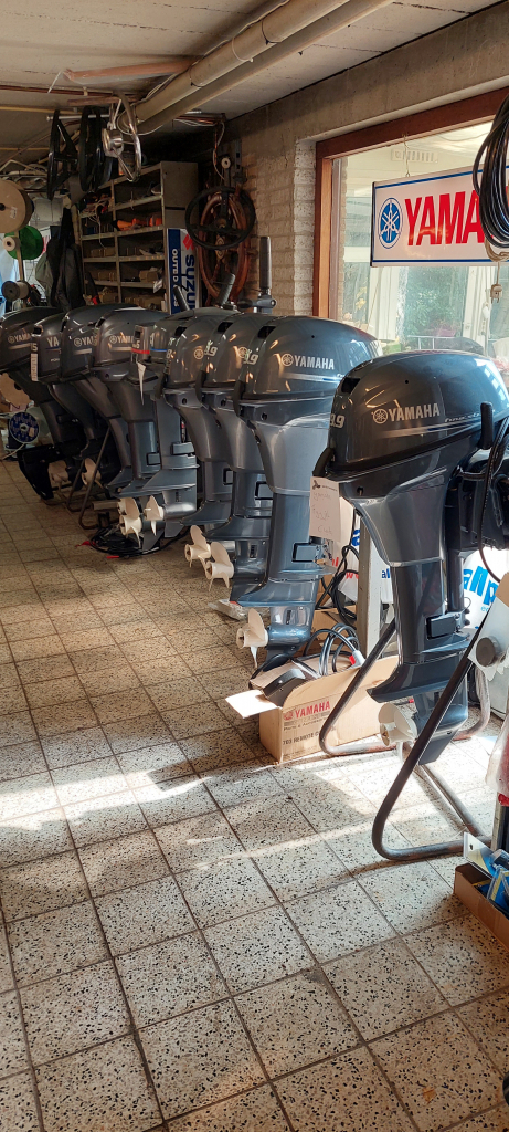 Winterstalling Reserveer nu een plek  Ook voor waterscooter jetski 