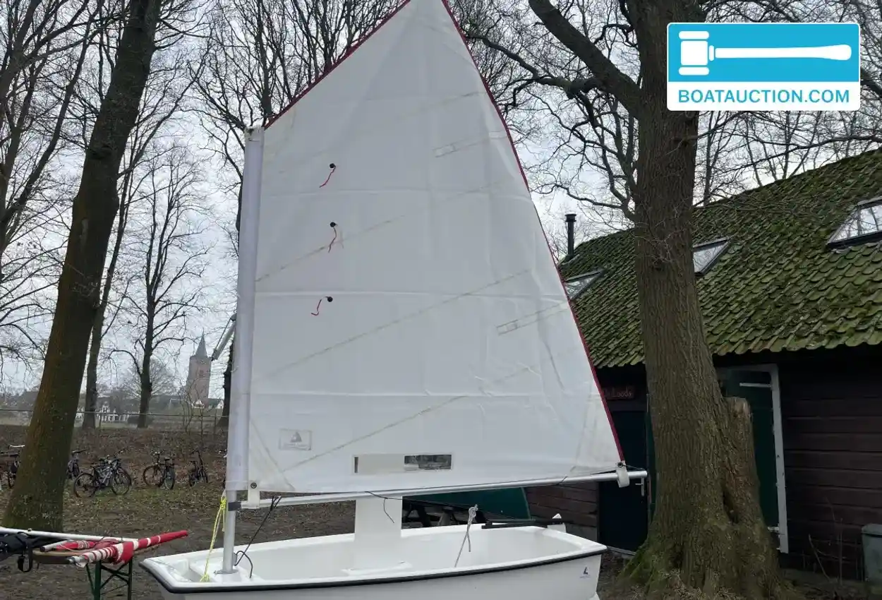 Optimist Dragon Marine BV foto: 17