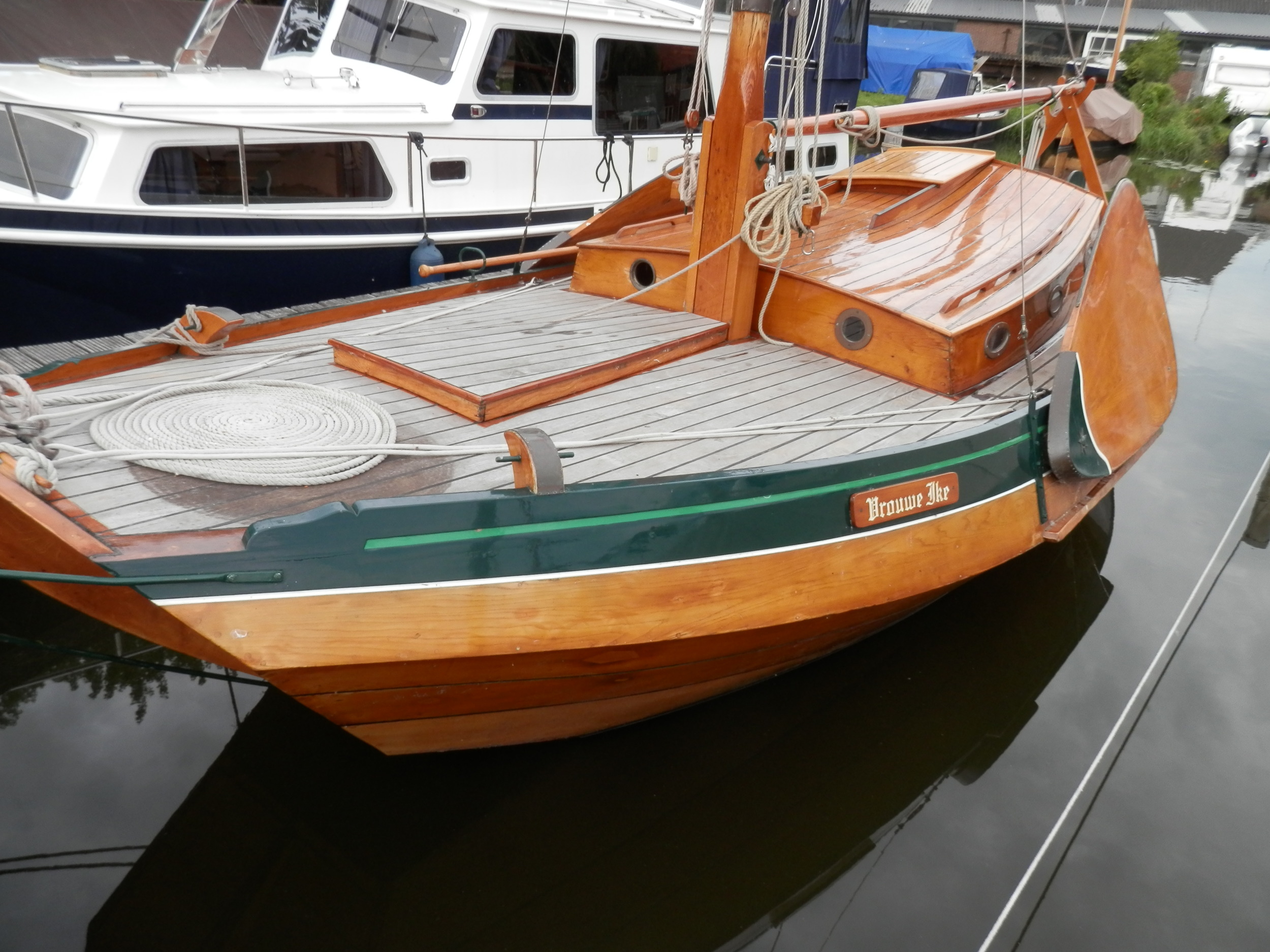 Van Der Meulen Kajuitzeilschouw 800 foto 2