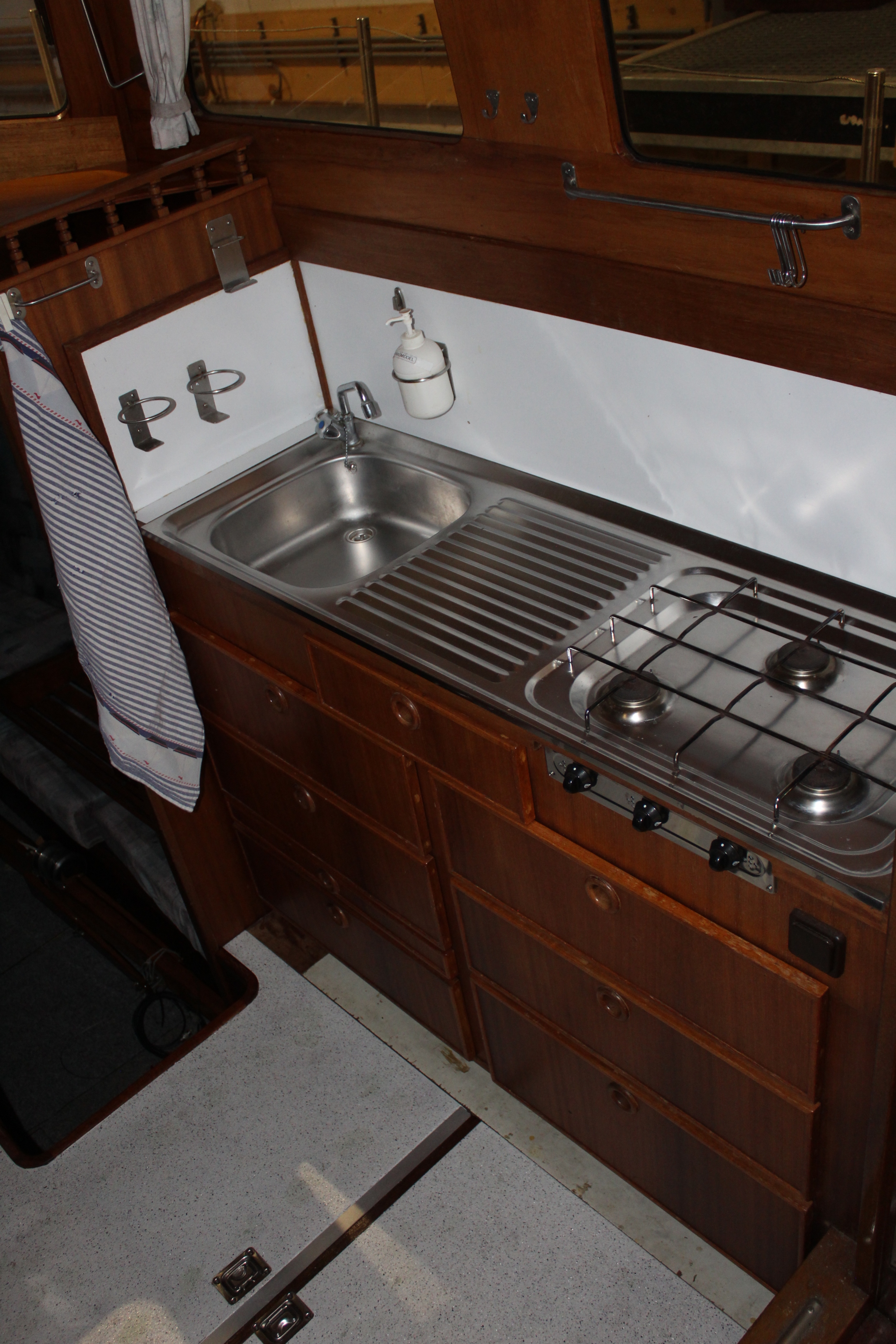 Taling 30 ST Motorsailer foto: 8