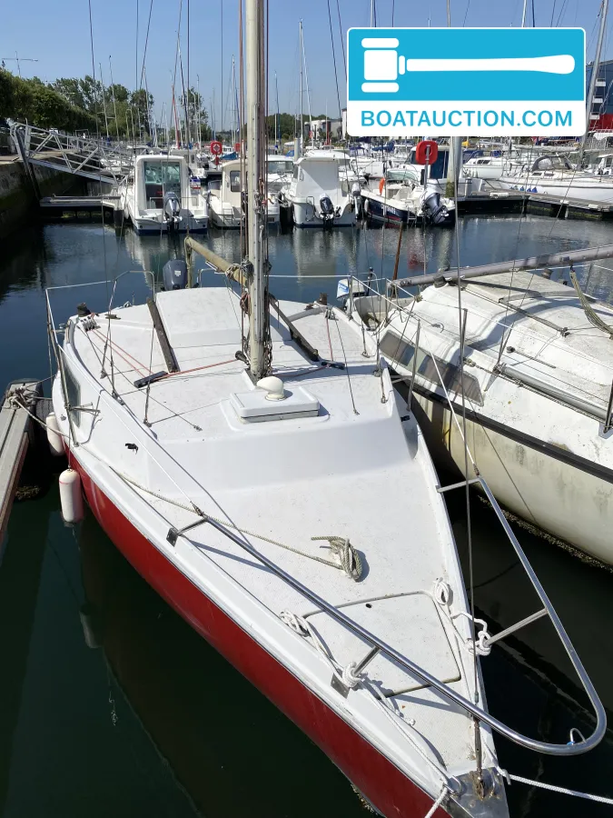 Jeanneau 657 foto: 3