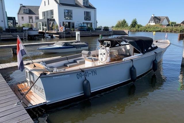 Tender AdmiralsTender C28 foto 1