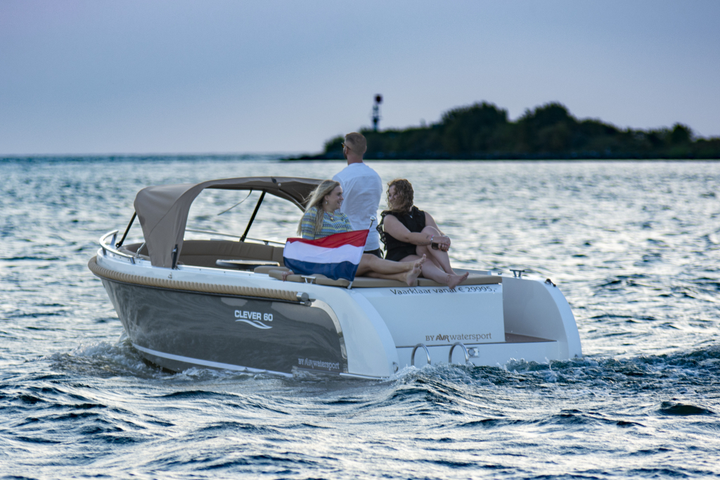 Clever Boats 60 Tender Voorjaastactie!