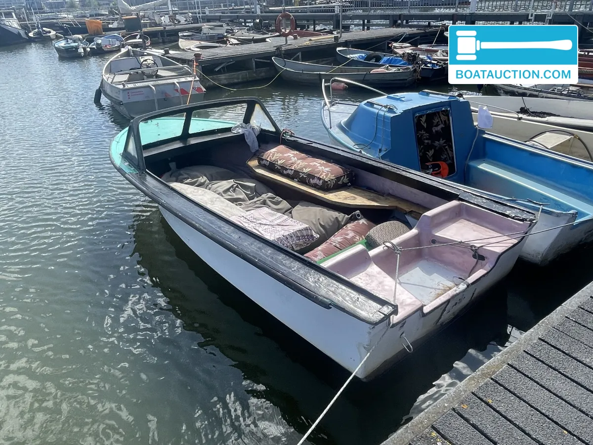 Motorboot 450 foto 4