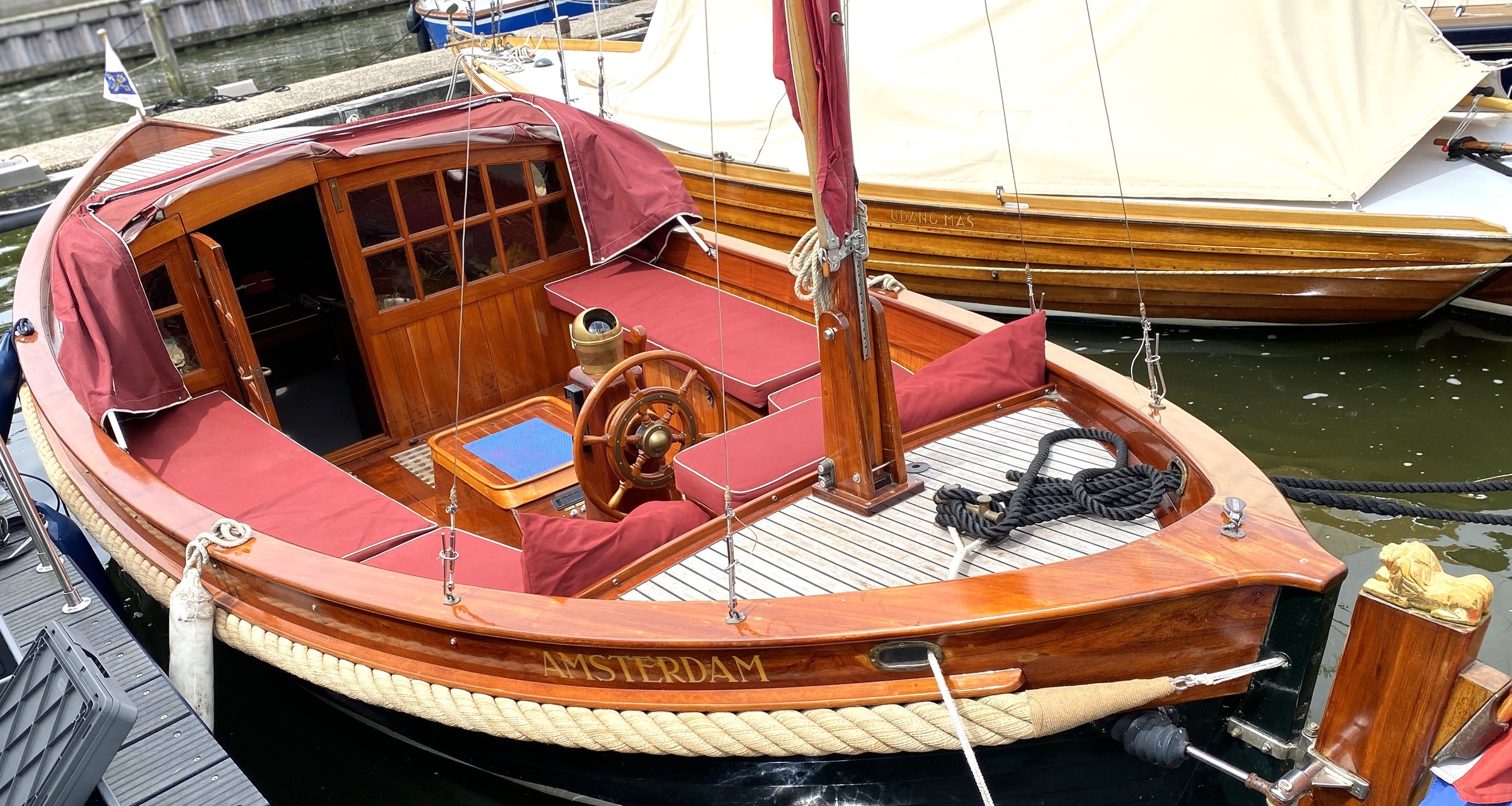 Scherpel Kajuitsloep Teak/ Mahonie foto 3