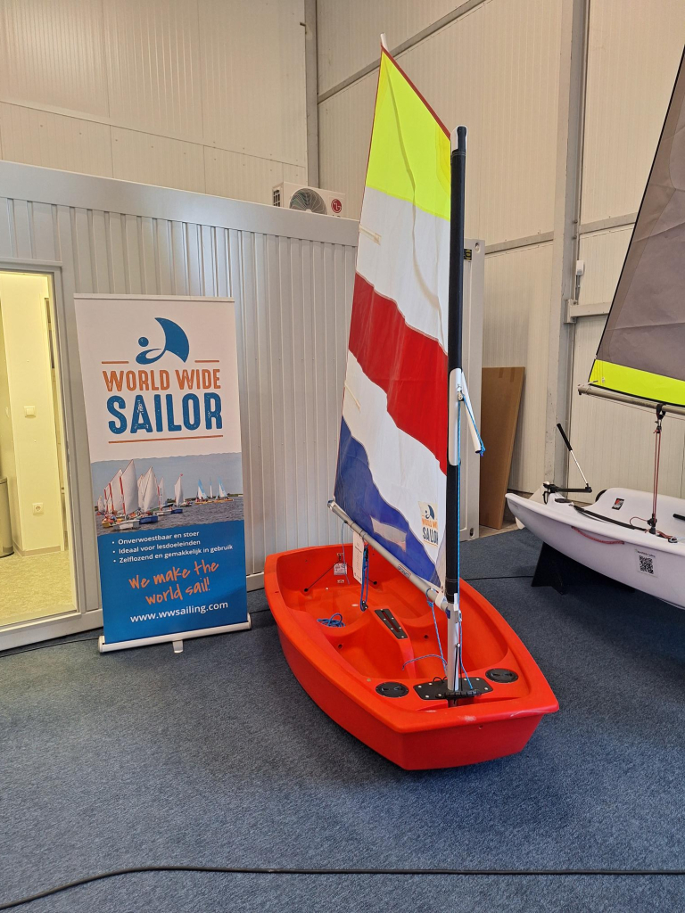 WorldWide Sailor Optimist (school) foto: 2