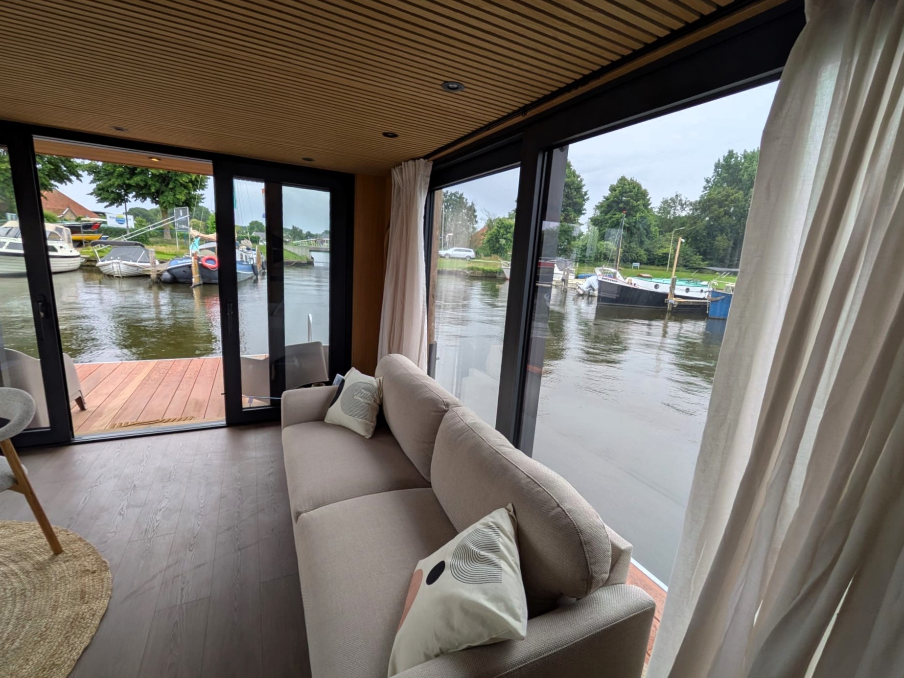 Surla 12 Houseboat Met (koop)ligplaats foto: 16