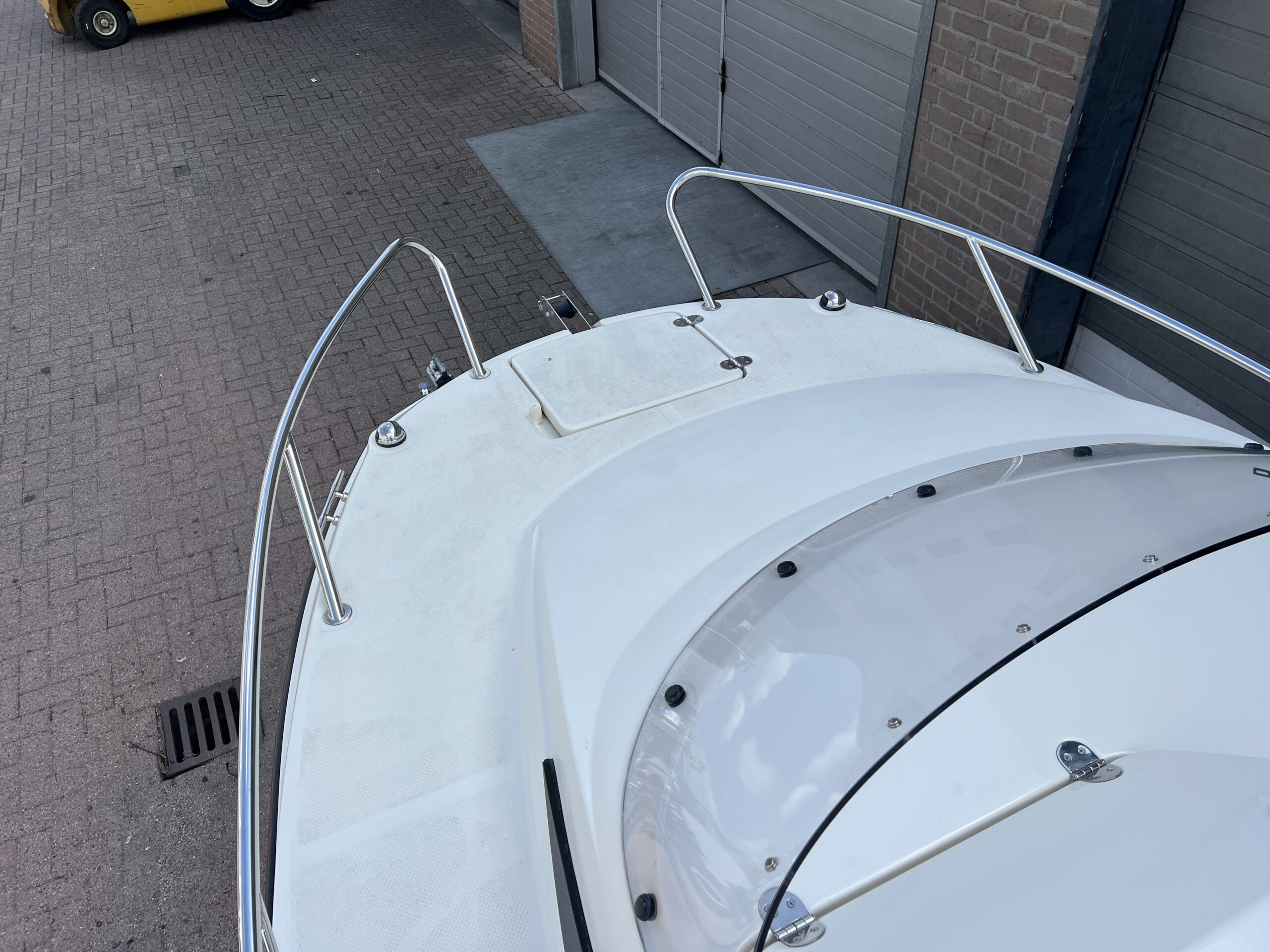 Quicksilver 455 Cabin foto: 9