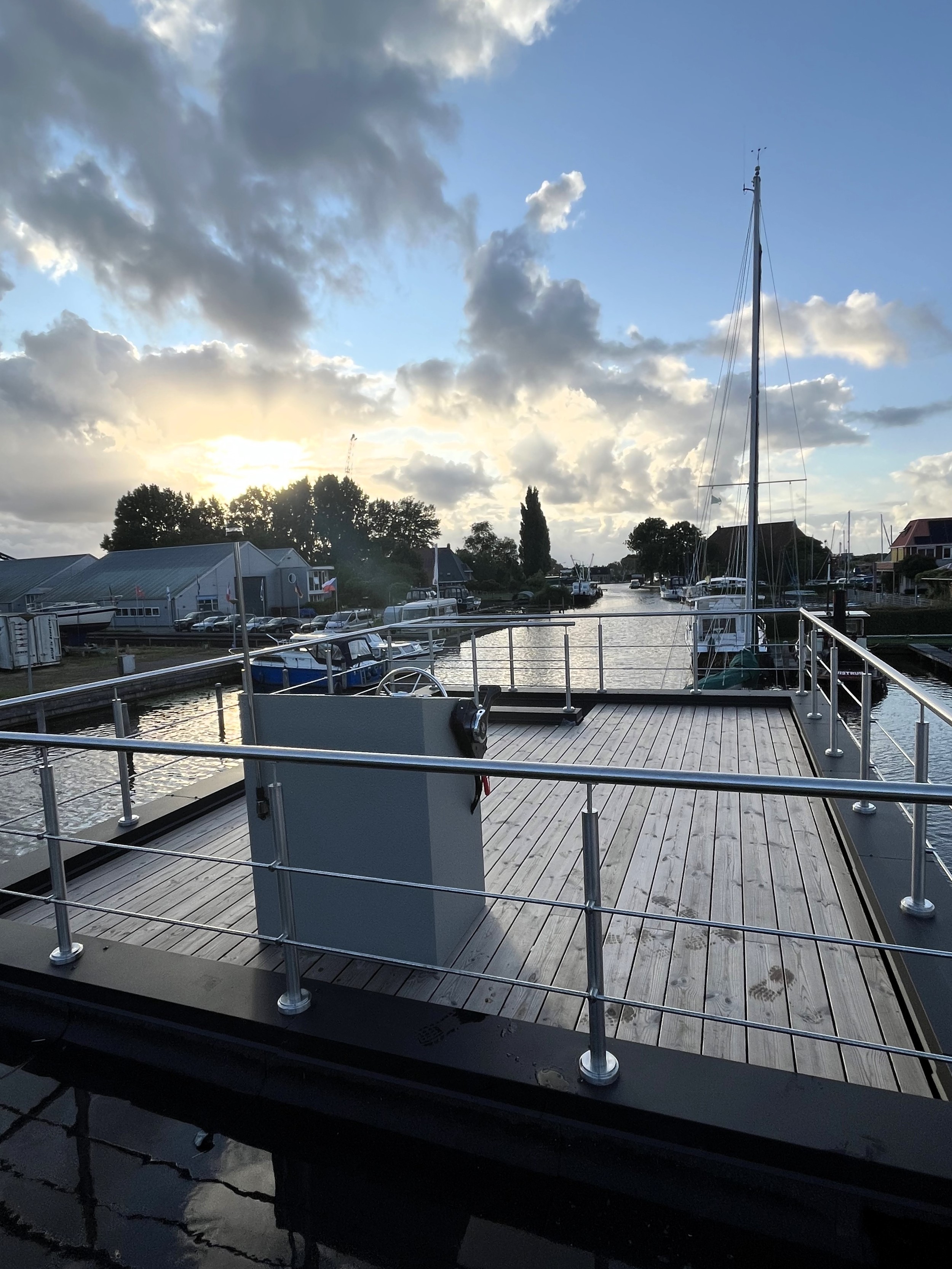 Surla 12 Houseboat Met (koop)ligplaats foto: 35