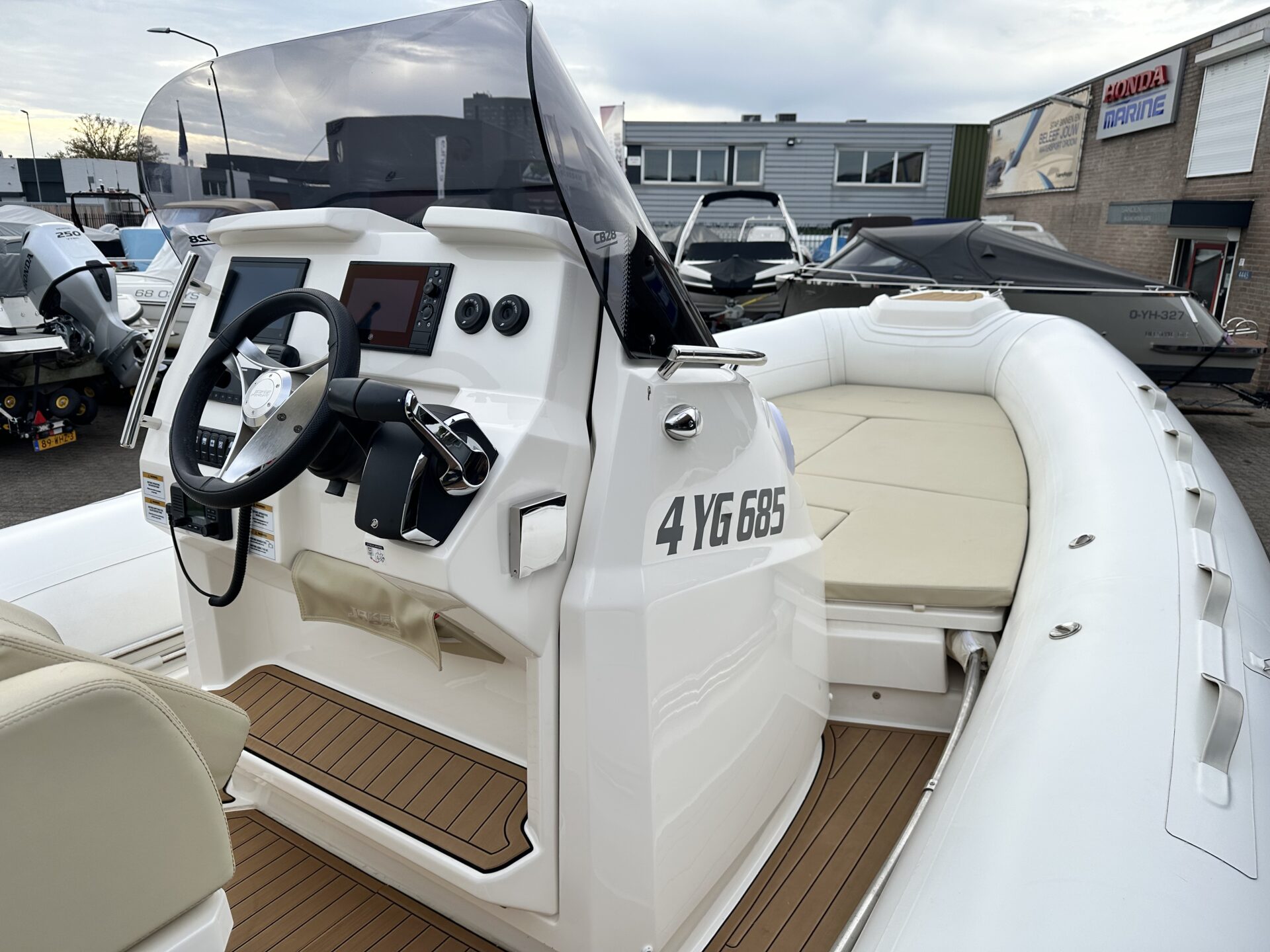 Joker boats Clubman 28 foto: 22
