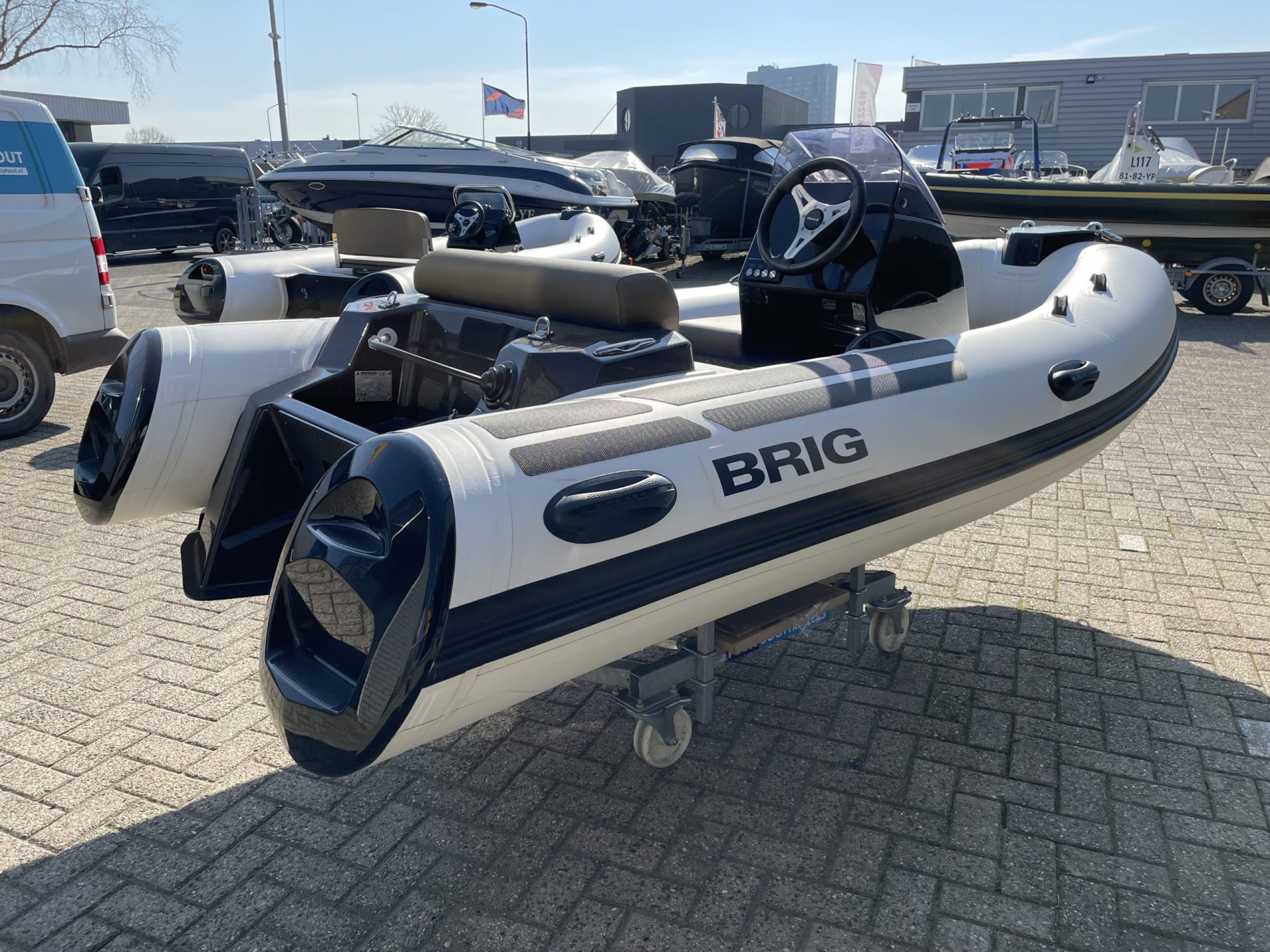 Brig Eagle 3.5