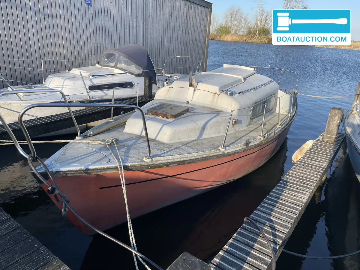 Cabin sailboat 600 hoofdfoto: 1
