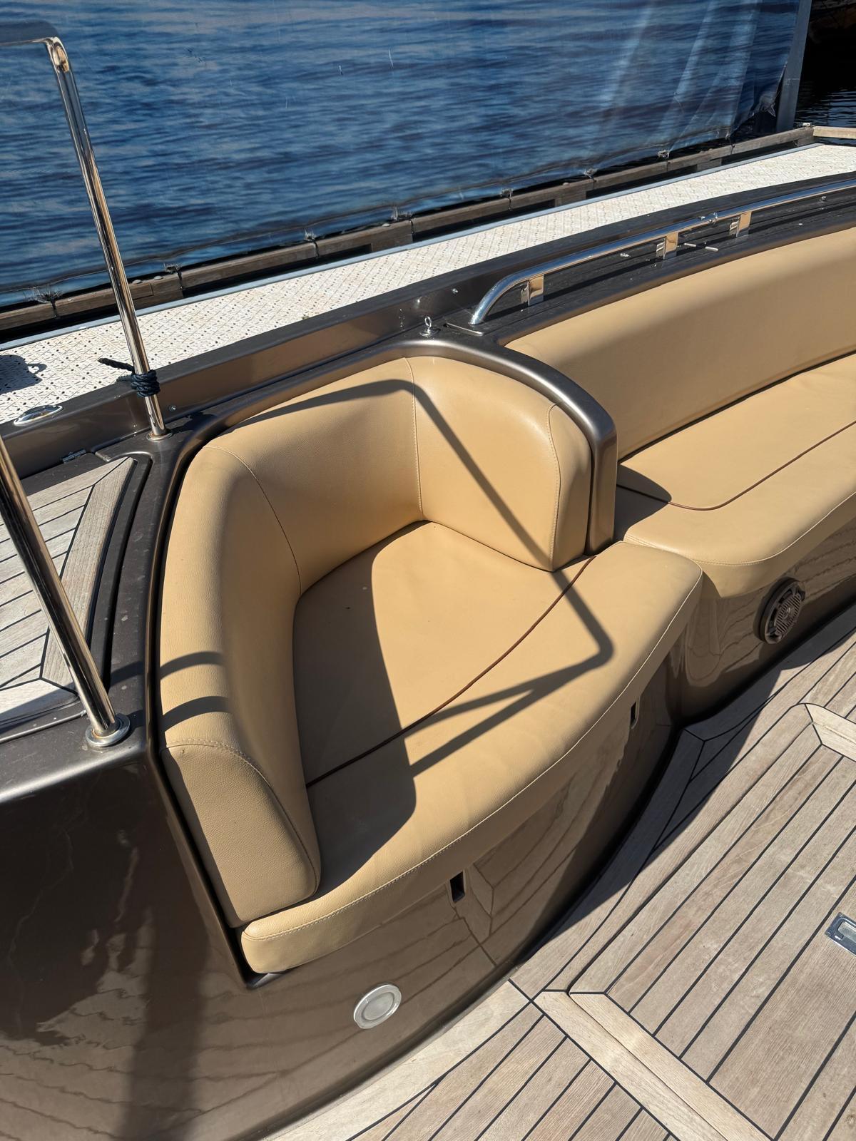 Riva Shuttle foto: 12