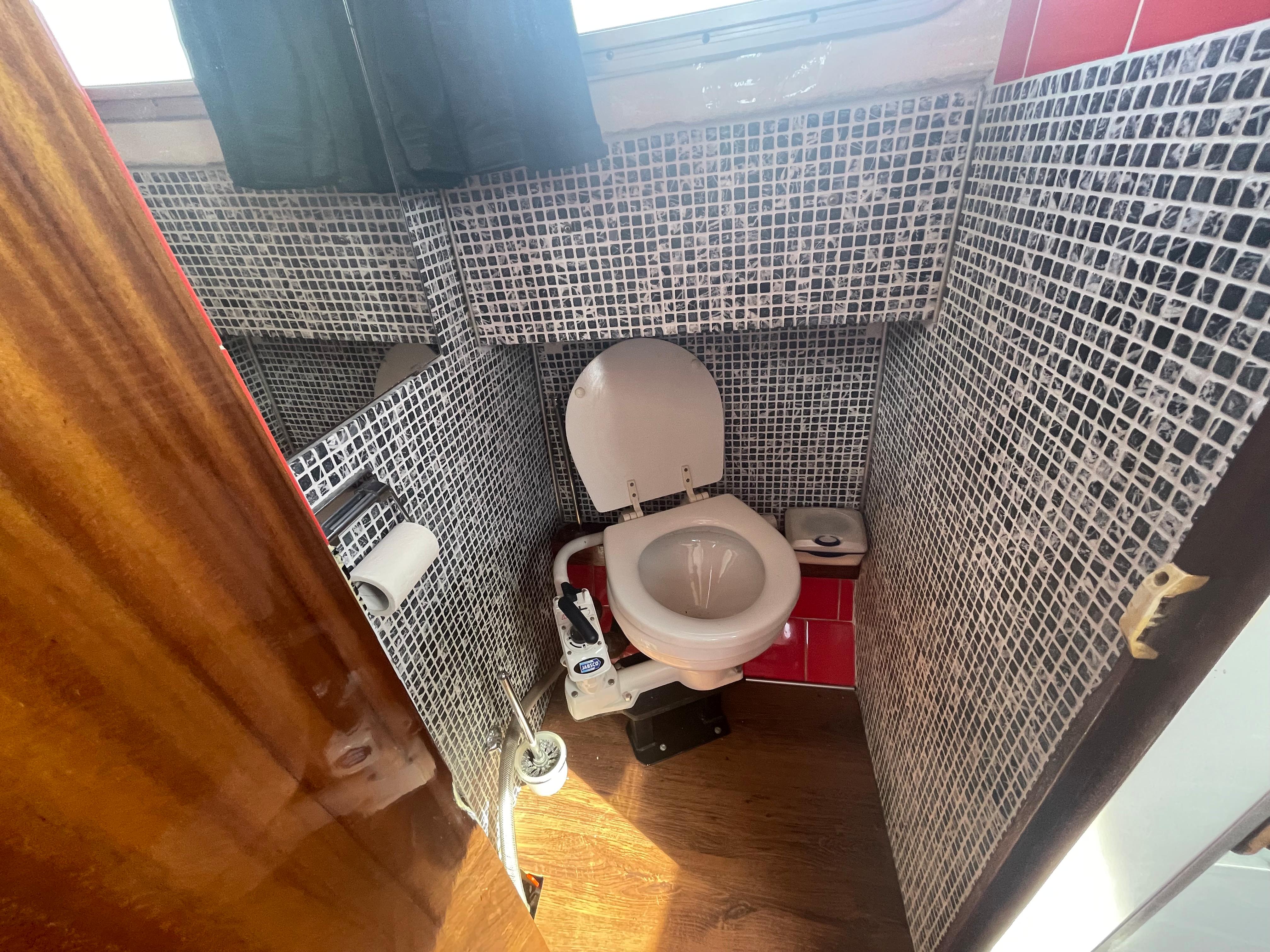 ONJ Spurt Loodsboot Cabinsloep 760 foto: 14