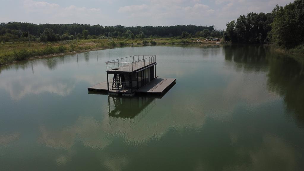 Shogun Mobile Houseboat foto: 16