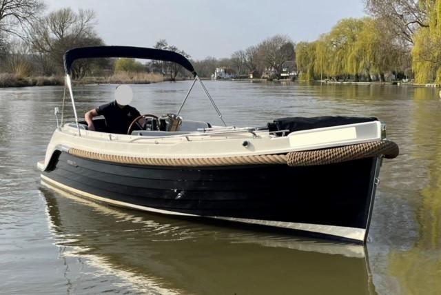 Sloep Gentle Julia 710 Tender