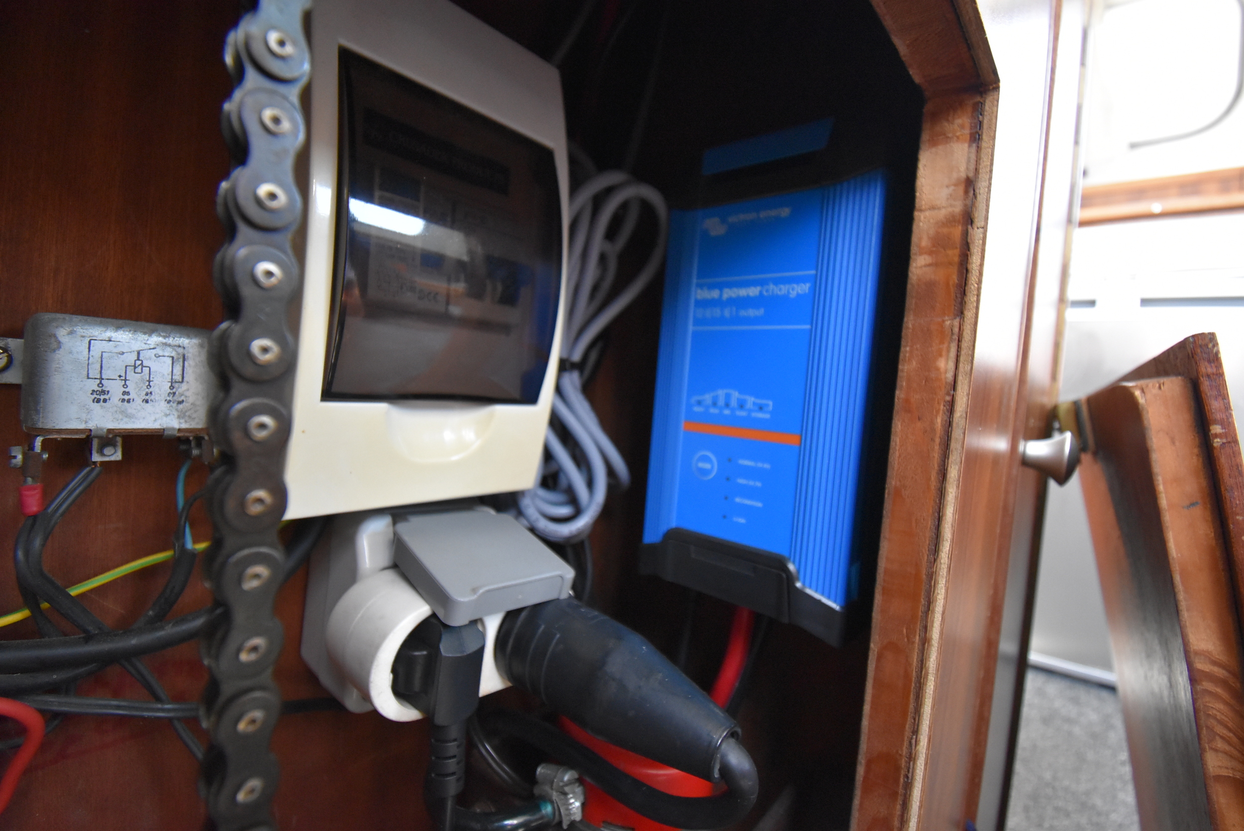 Motorkruiser One Off 9.70 AK foto: 25
