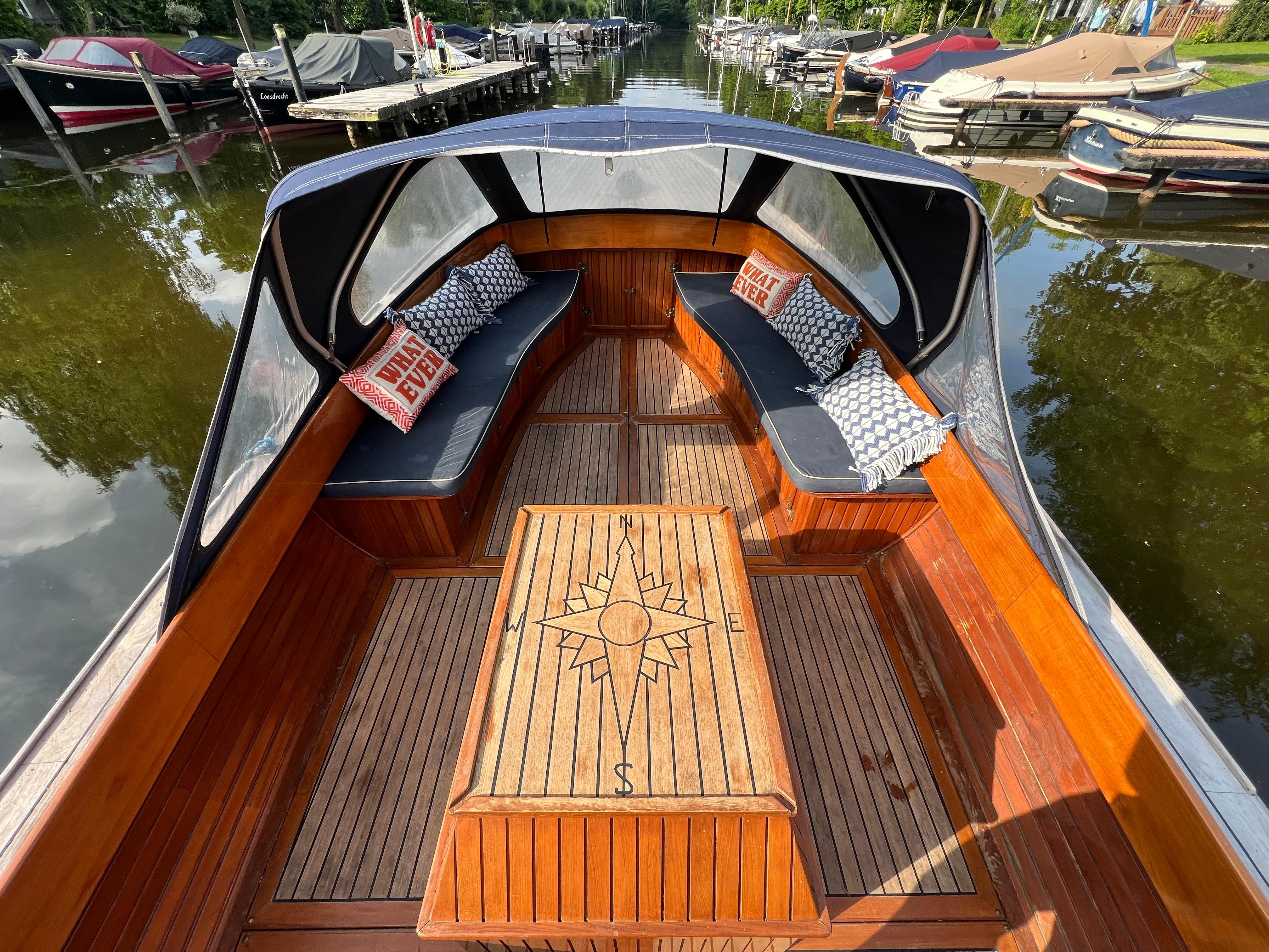 Antaris 770 Sloep foto: 11
