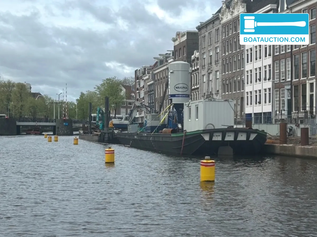 Dekschuit 300 foto 4