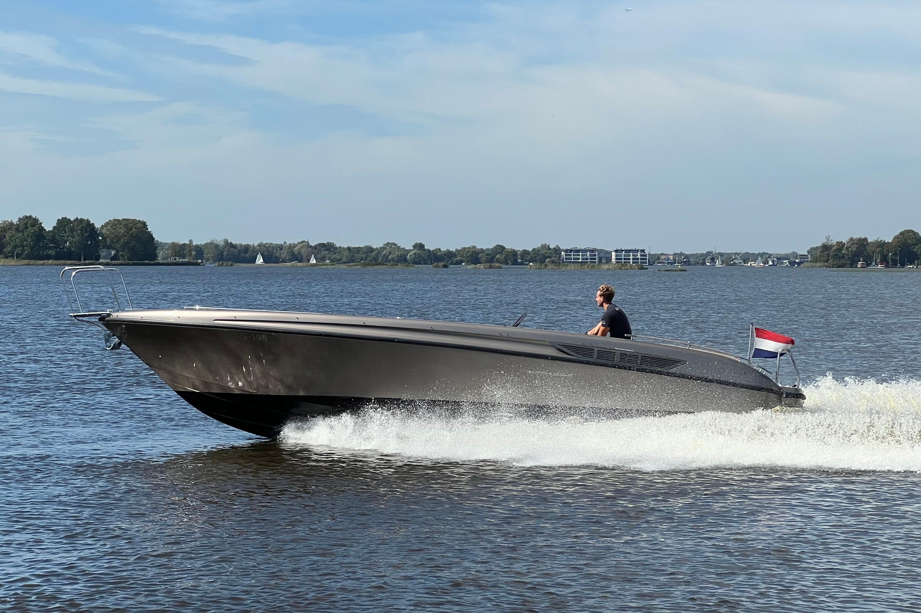 Riva Shuttle foto 5