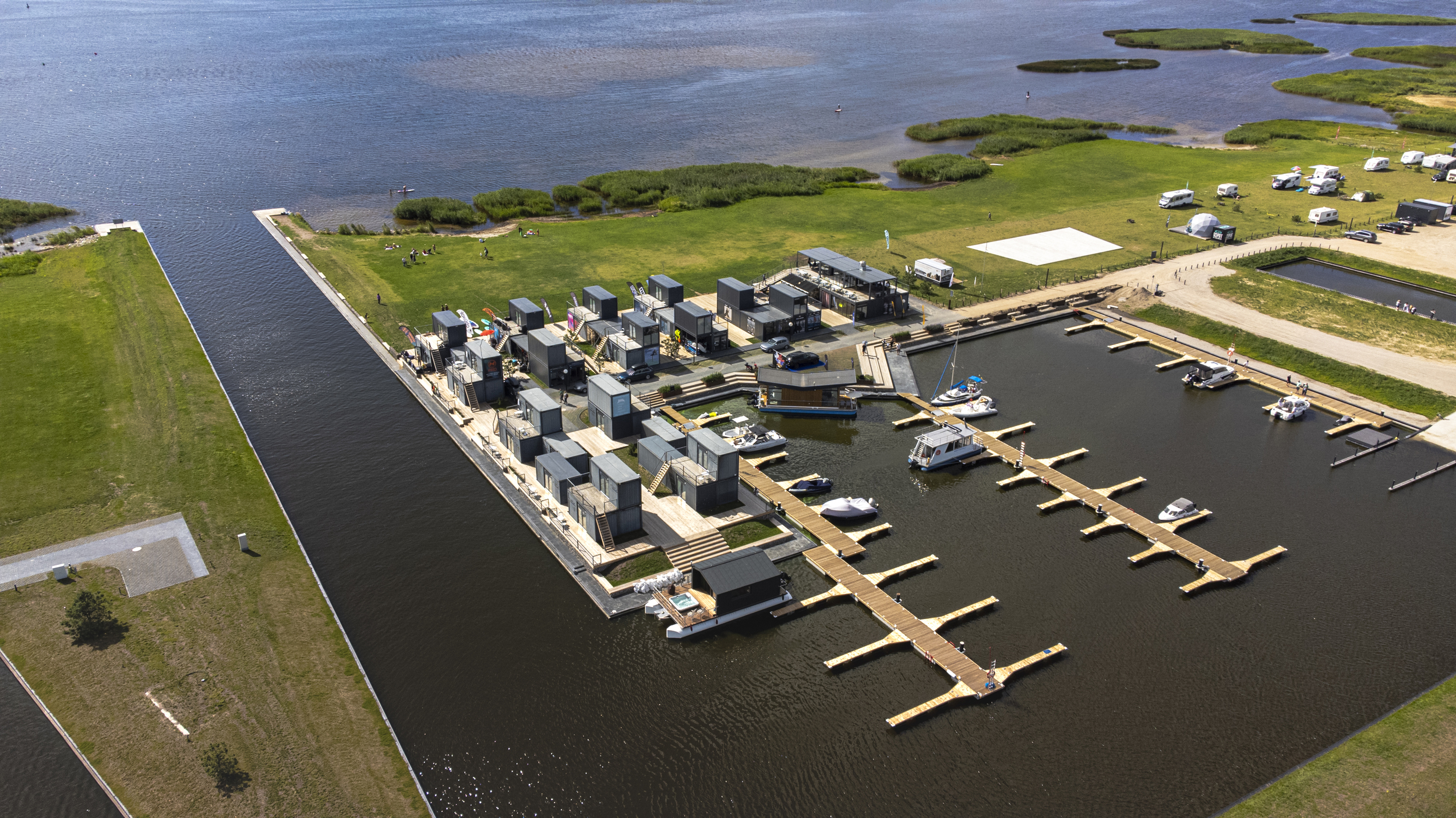 Twin M-Cabin Houseboat foto: 8