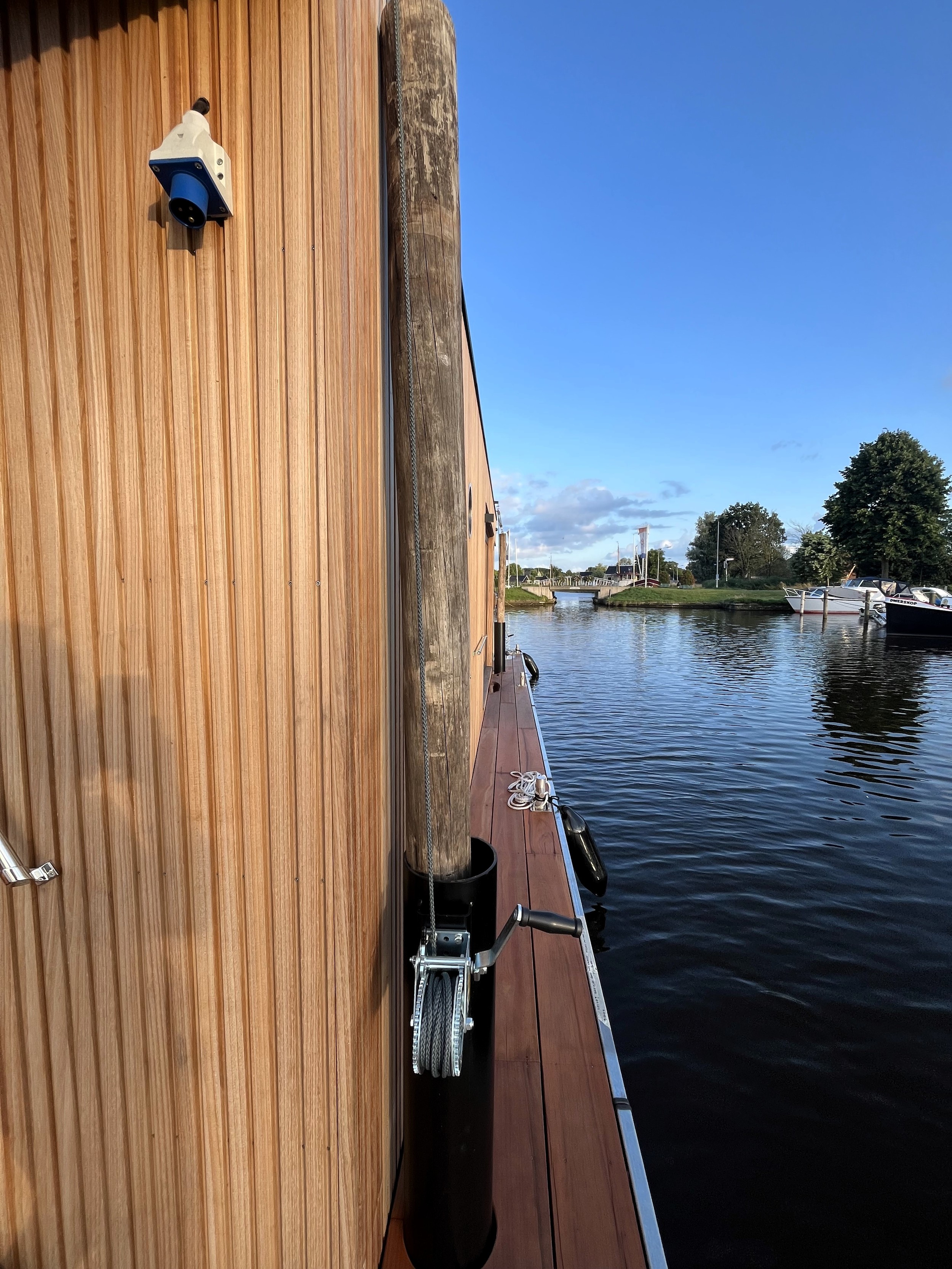 Surla 12 Houseboat Met (koop)ligplaats foto: 36