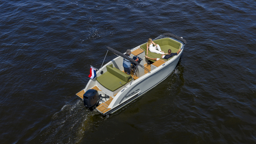 Clever  70s Tender Boot Düsseldorf deal! foto 3