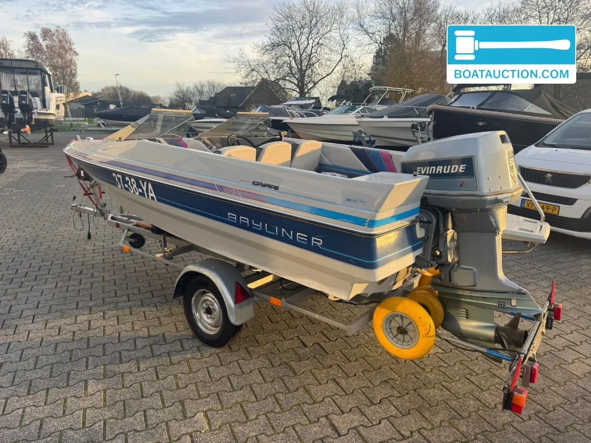 Bayliner Capri 1500 foto 3