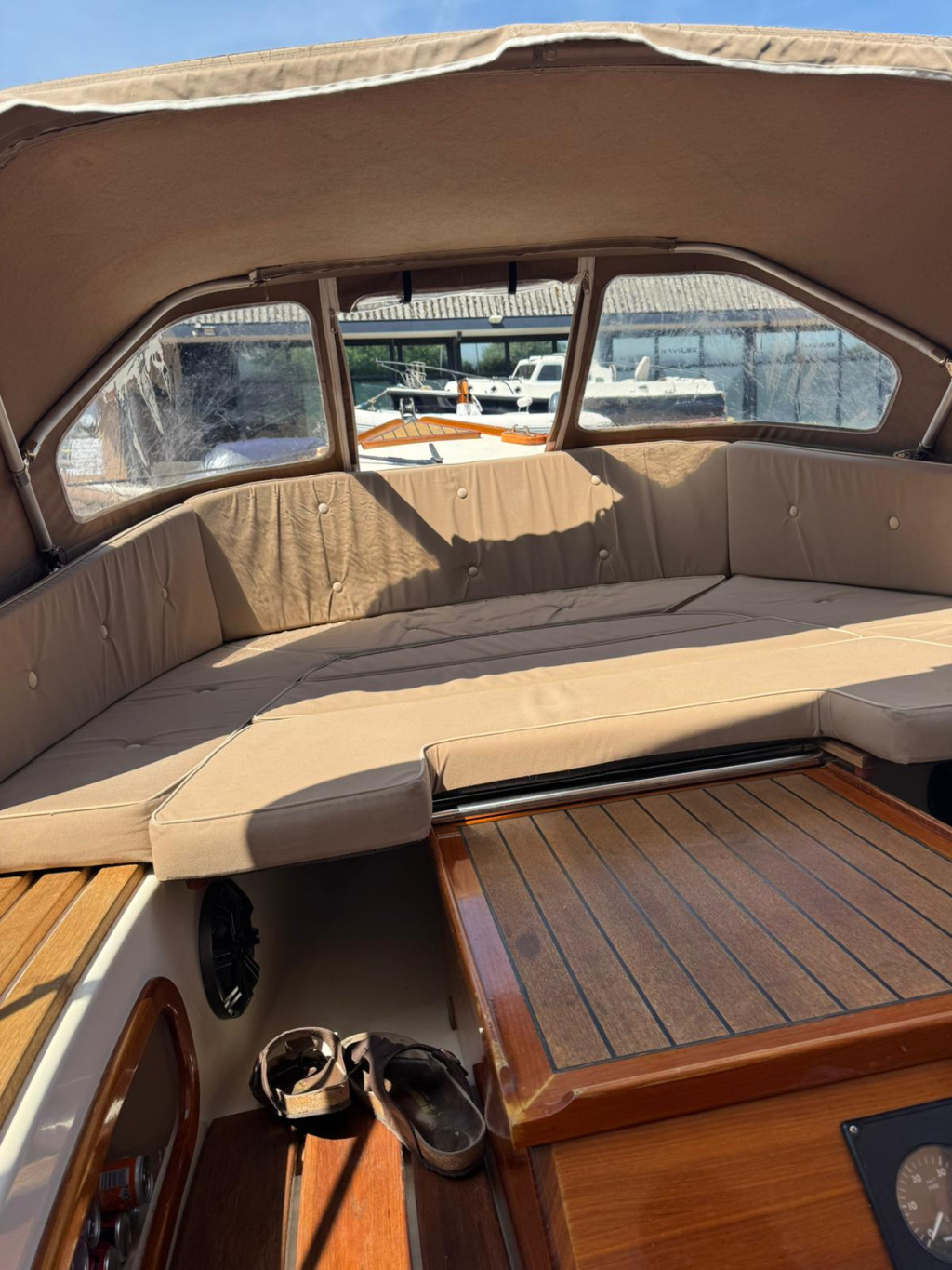 Aw Aw 21 Spitsgatsloep (evt incl ligplaats in loosdrecht ter overname) foto: 6