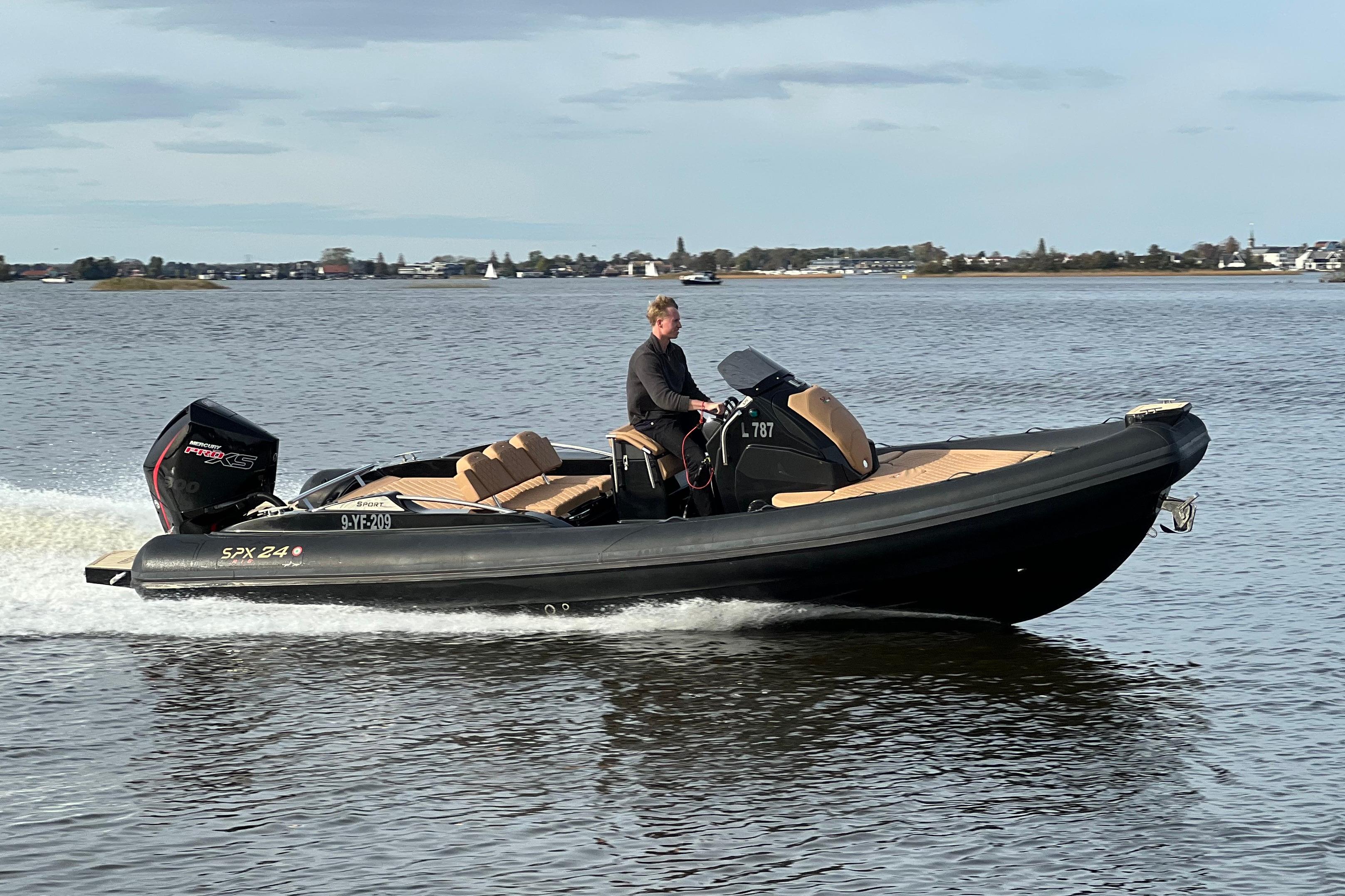 SPX RIB 24 Dinette foto 1