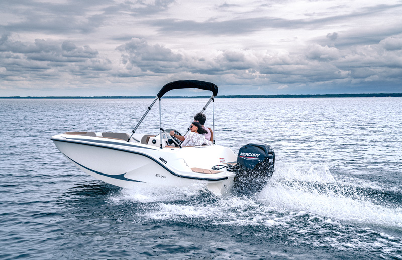 Quicksilver 525 aXess
