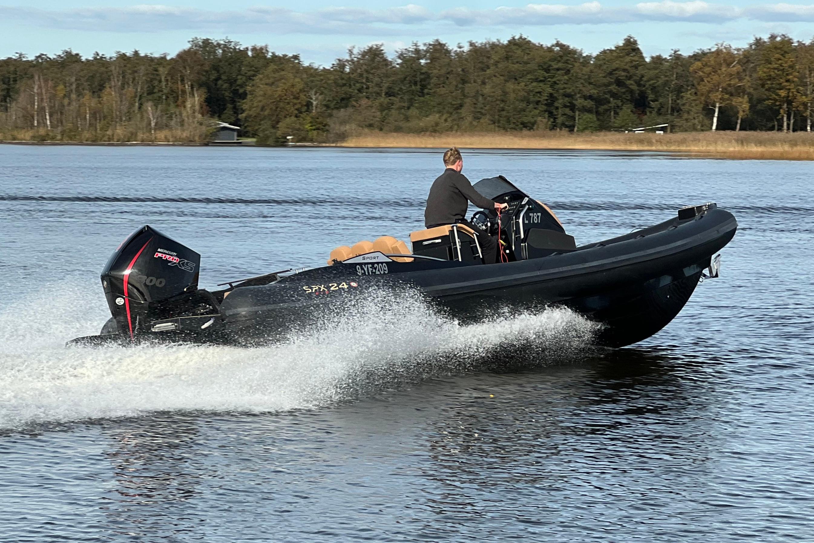 SPX RIB 24 Dinette foto 2