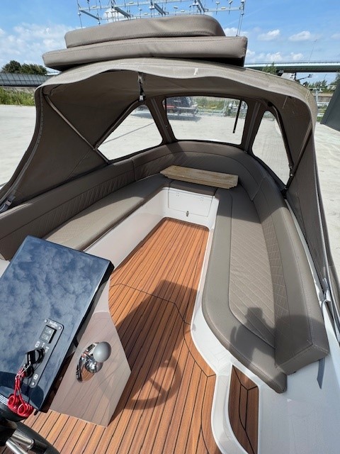 Maxima  550 foto 2
